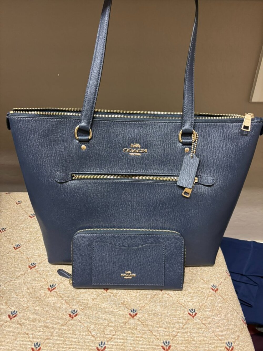 Coach F79608 Gallery Tote In Navy Cross Grain Leather & Coach F54007 Long Wallet